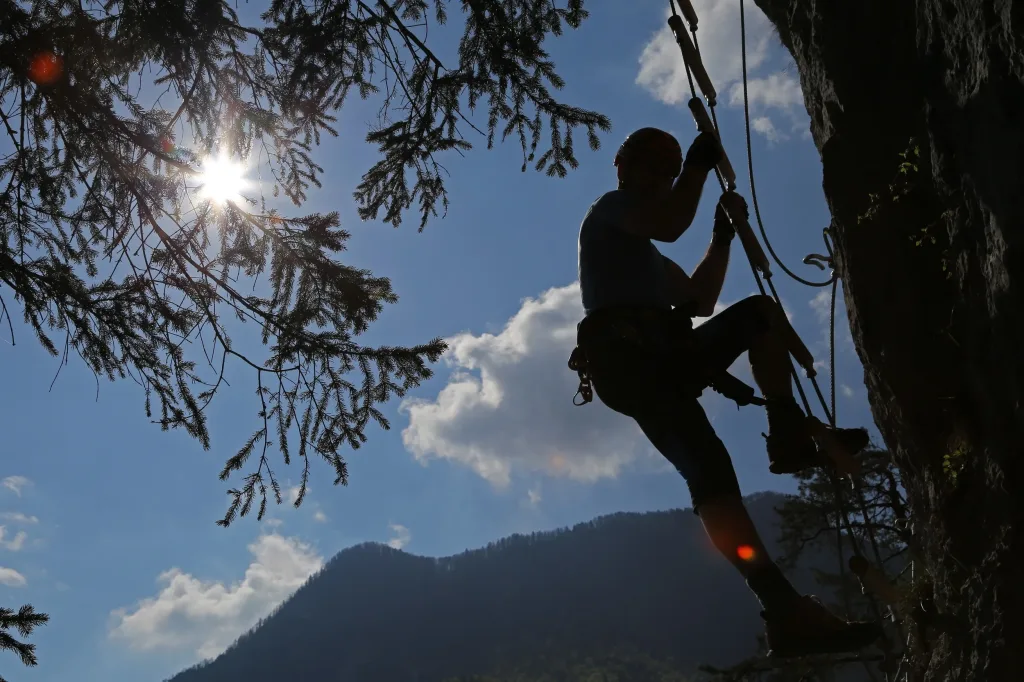 Zimske aktivnosti v Kranjski Gori, vir: Arhiv Turizem Kranjska Gora, foto Gregor Kofler;