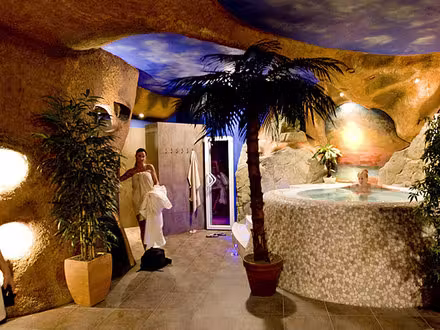 Swinger club - relax centre Sun garden Sežana