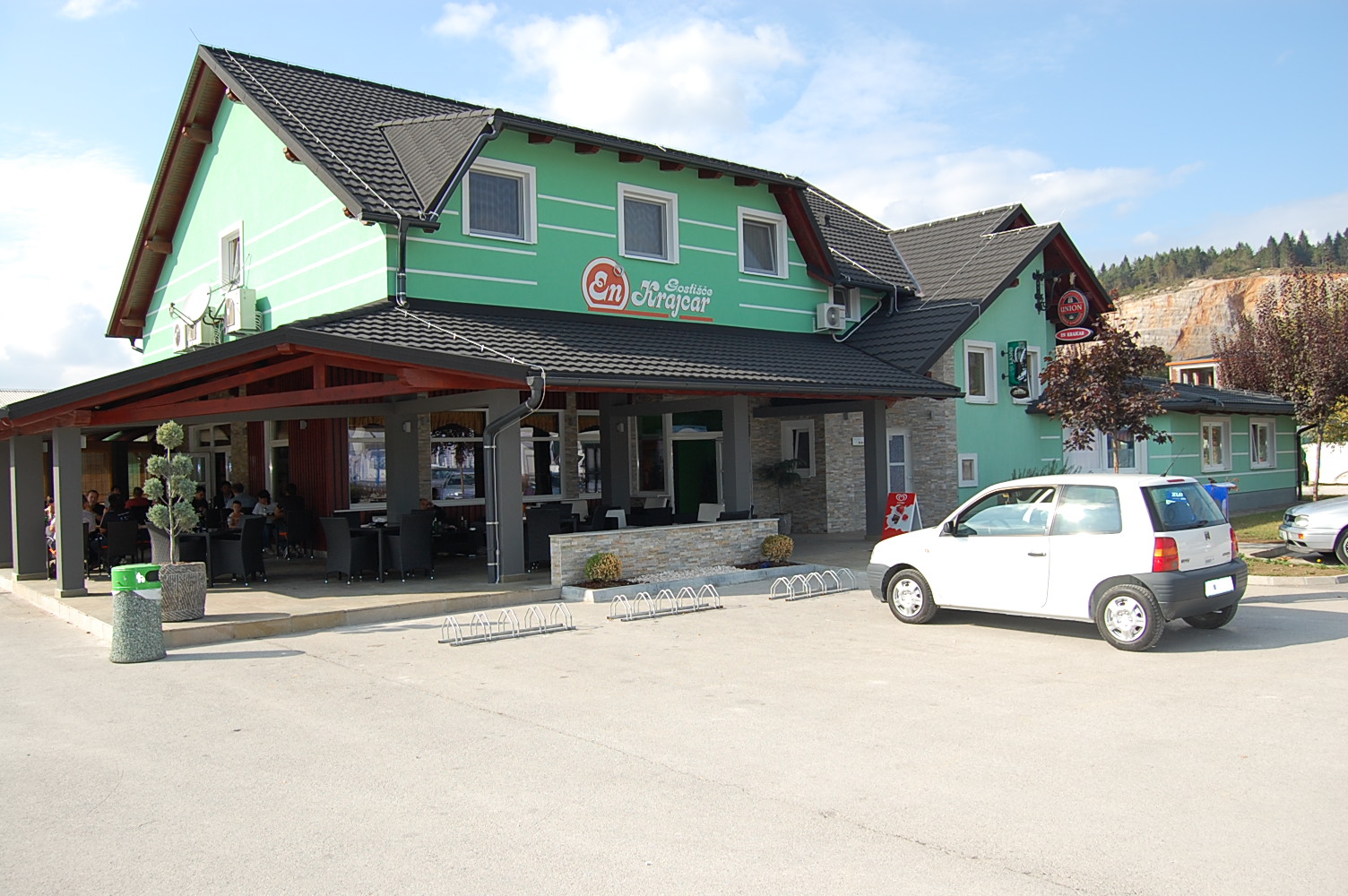 Sobe in gostilna En krajcar