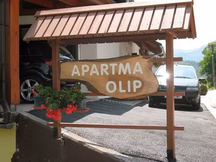 Olip Apartment