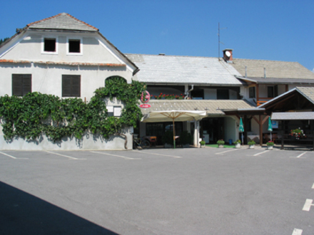 Benedik Inn